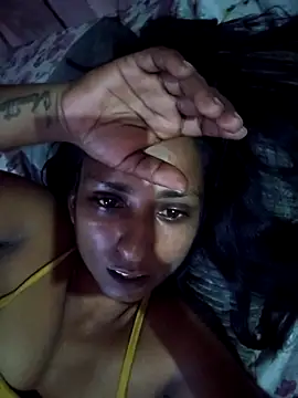 Snapshot of dreamerrrrr1 chatting on October 23, 2025, 2:00 am dreamerrrrr1 online show from October 23, 2025, 2:00 am