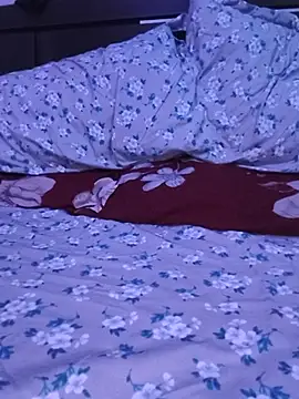 Snapshot of JIYA_23 chatting on April 7, 2026, 5:13 pm JIYA 23 online show from April 7, 2026, 5:13 pm