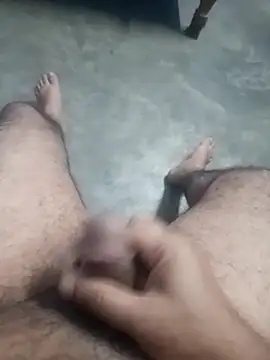 TrainedBend28 online show from February 8, 2026, 5:16 pm