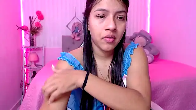 Snapshot of zara_cute chatting on April 24, 2026, 12:18 pm zara cute online show from April 24, 2026, 12:18 pm