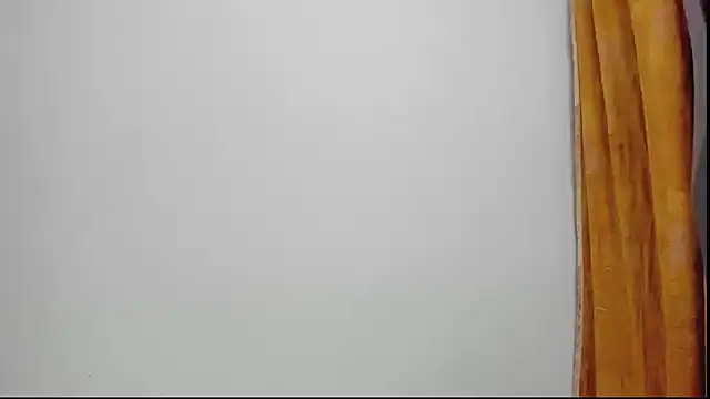 AmbarGills online show from November 14, 2025, 1:21 pm