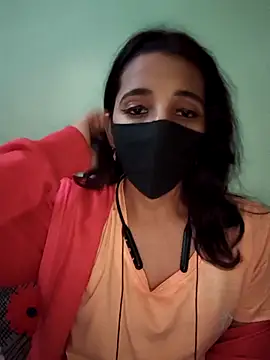 Snapshot of Royal_Shona chatting on December 4, 2025, 5:54 pm Royal Shona online show from December 4, 2025, 5:54 pm