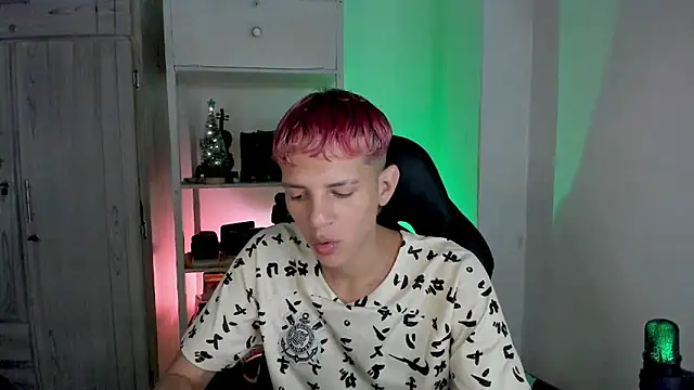 tylernova online show from December 14, 2025, 1:11 am