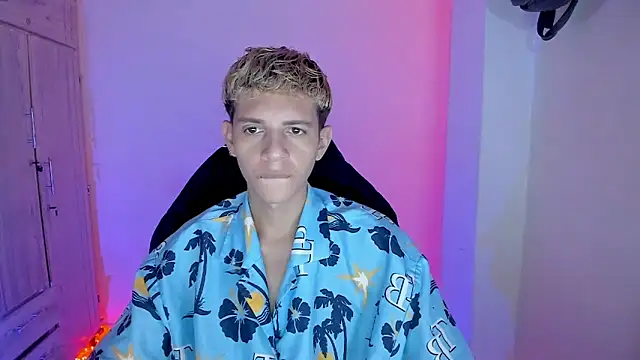 tylernova online show from February 1, 2026, 4:00 am