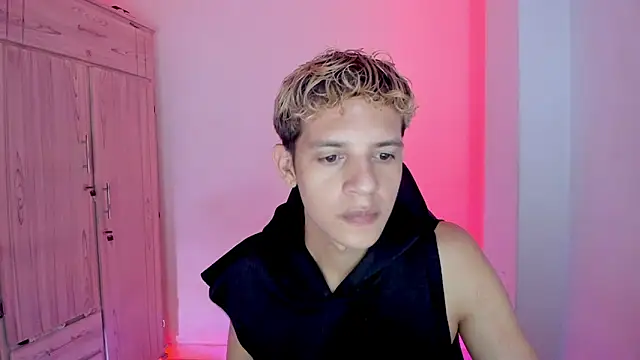 tylernova online show from February 11, 2026, 3:11 am