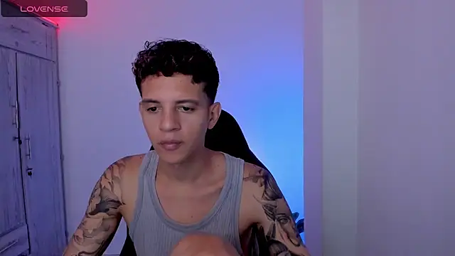 tylernova online show from April 25, 2026, 3:42 am