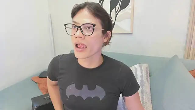 KassMonroe online show from May 5, 2026, 7:55 pm