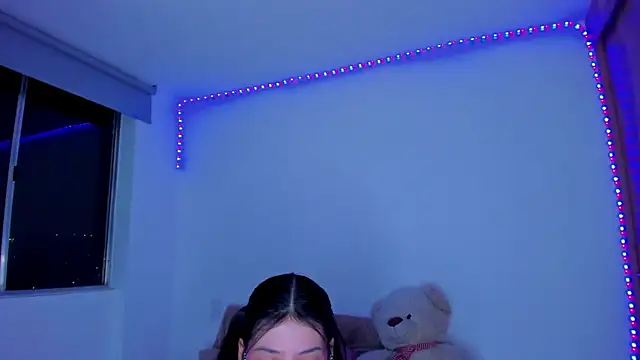 Snapshot of majo_gallego chatting on April 17, 2026, 1:08 am majo gallego online show from April 17, 2026, 1:08 am