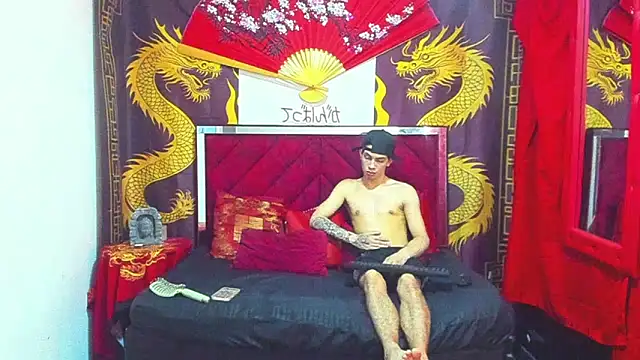 Pride couple online show from February 9, 2026, 11:20 pm