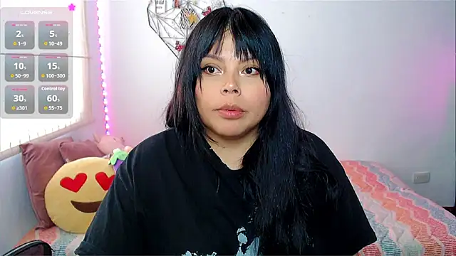 EllieMoonX online show from May 16, 2026, 9:57 pm