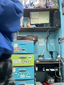 Snapshot of Lucy_699 chatting on November 23, 2025, 7:02 pm Lucy 699 online show from November 23, 2025, 7:02 pm