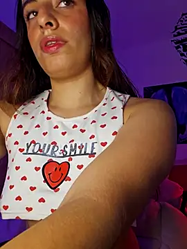 Snapshot of Meganthomson chatting on January 13, 2026, 2:39 am Meganthomson online show from January 13, 2026, 2:39 am