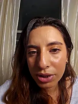 Snapshot of Meganthomson chatting on January 16, 2026, 2:59 am Meganthomson online show from January 16, 2026, 2:59 am