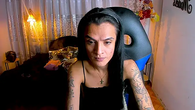 Snapshot of ZAMMIRA chatting on November 15, 2025, 5:49 am ZAMMIRA online show from November 15, 2025, 5:49 am