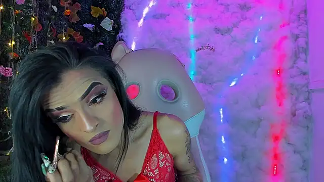 Snapshot of ZAMMIRA chatting on December 18, 2025, 5:35 am ZAMMIRA online show from December 18, 2025, 5:35 am