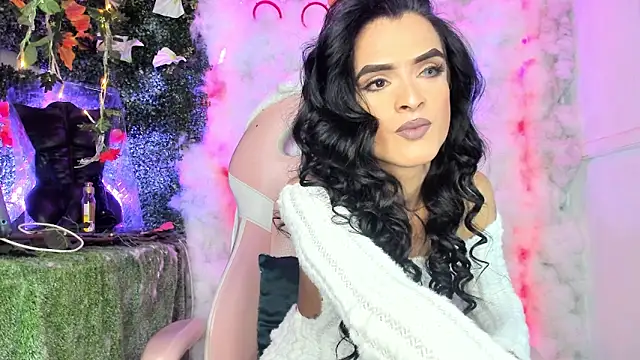 Snapshot of ZAMMIRA chatting on January 16, 2026, 2:26 am ZAMMIRA online show from January 16, 2026, 2:26 am