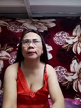 Snapshot of erma_joy chatting on May 20, 2026, 9:43 pm erma joy online show from May 20, 2026, 9:43 pm