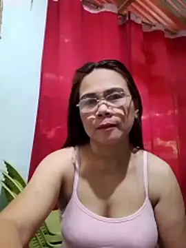 Snapshot of erma_joy chatting on June 10, 2026, 6:34 am erma joy online show from June 10, 2026, 6:34 am