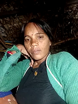 Cutsedi3 online show from November 30, 2025, 10:36 pm