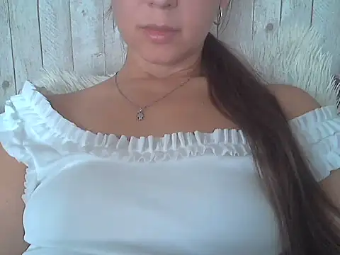 Snapshot of Light-Bluee chatting on October 13, 2025, 6:02 am Light-Bluee online show from October 13, 2025, 6:02 am