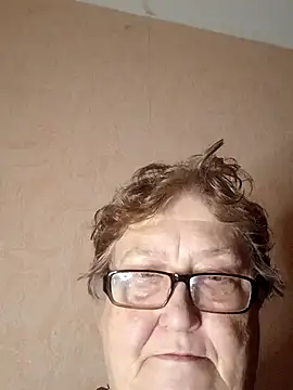 Katherine735 online show from January 10, 2026, 11:53 pm