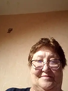Katherine735 online show from May 6, 2026, 8:03 pm