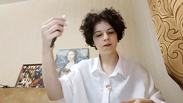 Snapshot of JesseniaHanney chatting on October 18, 2025, 8:04 am JesseniaHanney online show from October 18, 2025, 8:04 am