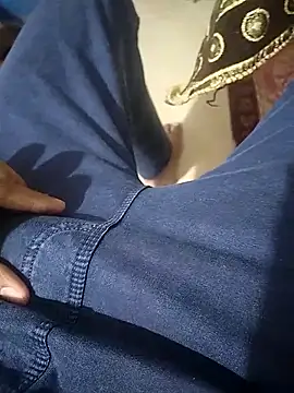 desiboysurya online show from October 29, 2025, 9:00 am