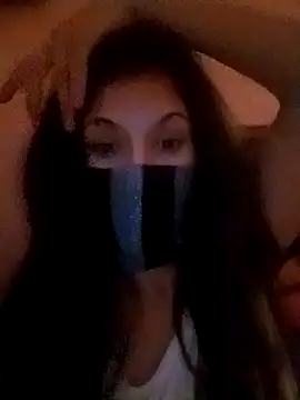 lorina202 online show from October 18, 2025, 9:15 pm