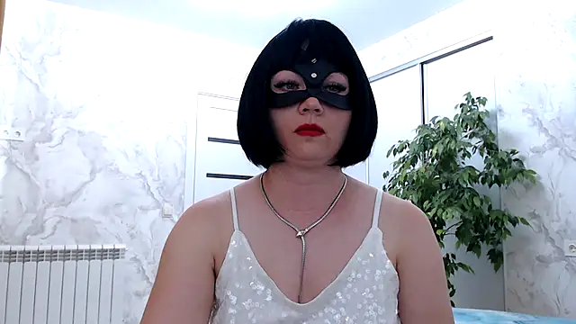 Julia your Sweet online show from July 20, 2026, 2:30 pm