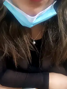 FATIFATIMOROC online show from March 26, 2026, 11:21 pm