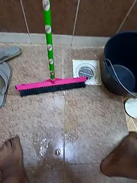 Snapshot of vi25vofgg chatting on November 6, 2025, 1:12 pm vi25vofgg online show from November 6, 2025, 1:12 pm