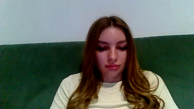 Delyroll online show from February 9, 2026, 6:23 pm