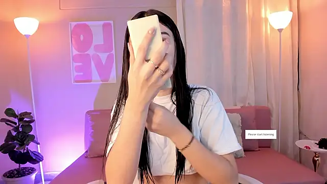 MarianaaDooll online show from February 11, 2026, 12:10 pm