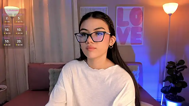 MarianaaDooll online show from February 23, 2026, 12:13 pm