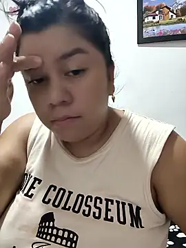 solnechka1 online show from October 24, 2025, 2:19 am