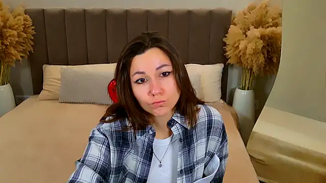 Snapshot of EdenSolis chatting on March 13, 2026, 10:11 am EdenSolis online show from March 13, 2026, 10:11 am