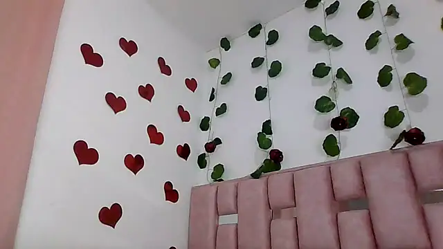 abby moss 2 online show from February 25, 2026, 12:37 pm