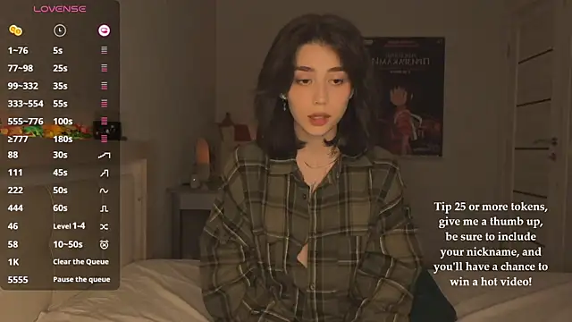 Snapshot of shygaze- chatting on October 18, 2025, 9:04 pm shygaze- online show from October 18, 2025, 9:04 pm
