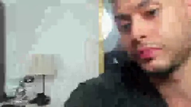 Snapshot of Ken_mailik1 chatting on October 10, 2025, 10:53 pm Ken mailik1 online show from October 10, 2025, 10:53 pm