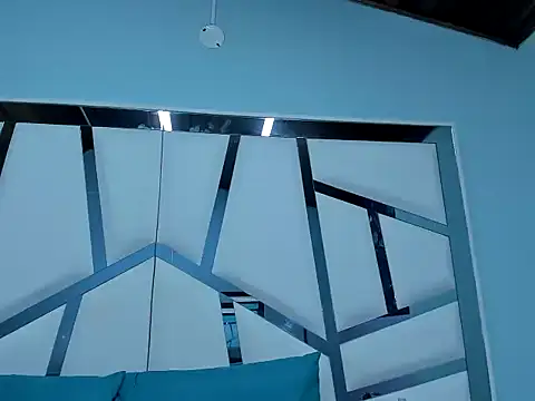 MiaHarper2 online show from December 15, 2025, 3:33 am