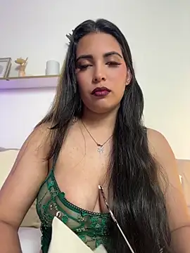 shainadavis online show from June 22, 2026, 3:08 am