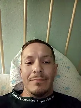 Snapshot of Graimito chatting on April 9, 2026, 10:59 pm Graimito online show from April 9, 2026, 10:59 pm