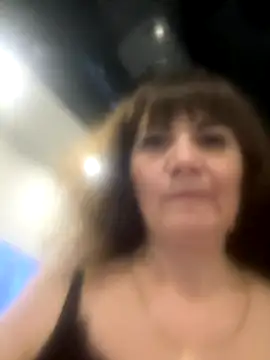 Butterfly8385 online show from November 15, 2025, 7:32 pm