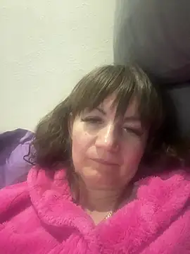 Butterfly8385 online show from April 2, 2026, 6:38 pm