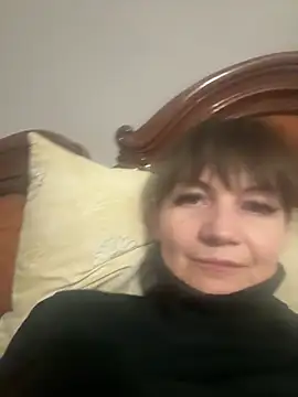 Snapshot of Butterfly8385 chatting on April 10, 2026, 8:02 pm Butterfly8385 online show from April 10, 2026, 8:02 pm