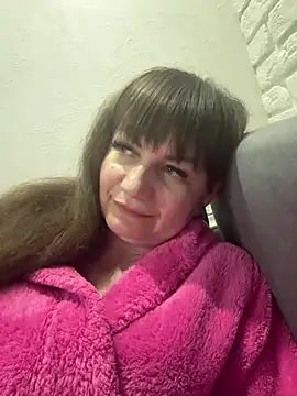 Snapshot of Butterfly8385 chatting on April 30, 2026, 9:52 pm Butterfly8385 online show from April 30, 2026, 9:52 pm