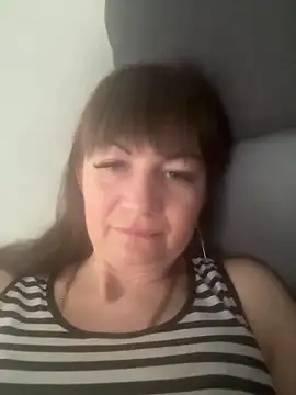 Snapshot of Butterfly8385 chatting on May 7, 2026, 11:26 am Butterfly8385 online show from May 7, 2026, 11:26 am