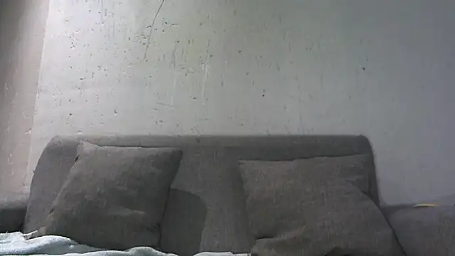 SweetBedroomEyez online show from May 24, 2026, 6:51 am