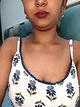 Snapshot of Marathi_gavtami chatting on May 4, 2026, 9:27 am Marathi gavtami online show from May 4, 2026, 9:27 am